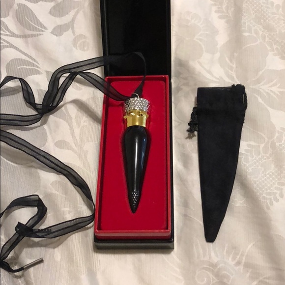Chfustian Louboutin lipstick